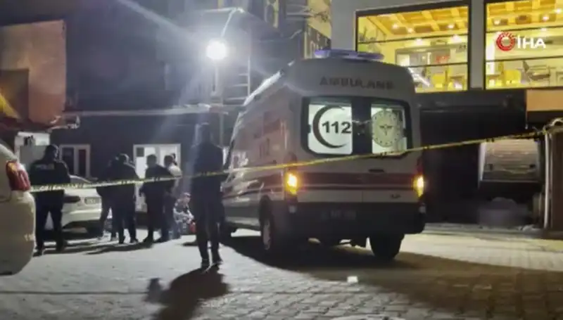 Gece Kulübü Önünde Alacak Verecek Cinayeti: Şok Edici Olayın Ayrıntıları