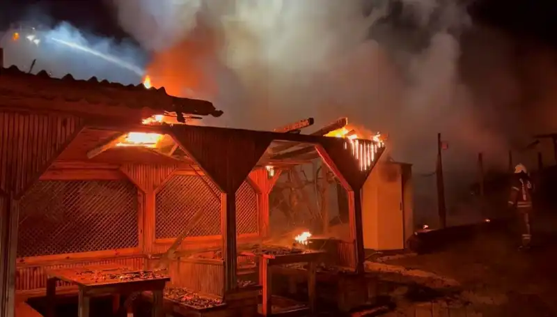 Şile'deki Altı Gözleme Restoranı Yangında Küle Döndü, Detaylar Şok Edici!