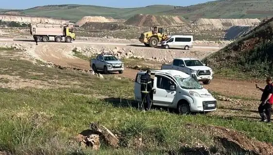 Mardin'de Feci Kaza: Dört Kişi Yaralandı, Olay Anı Şok Edici