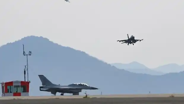 Güney Kore'de Askeri Tatbikatın Feci Hatası: Savaş Uçağı Köyü Bombaladı