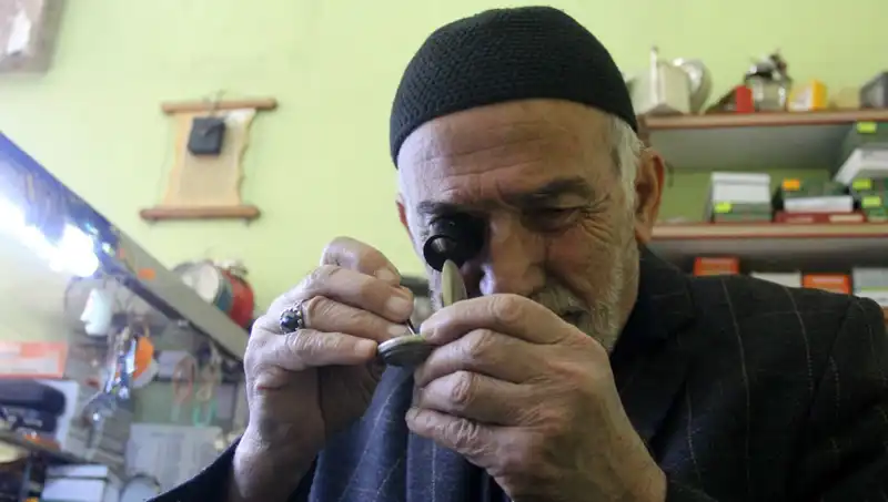 58 Yıldır Zamanın Durdurucusu: Yarım Asırlık Dükkanın Sırrı