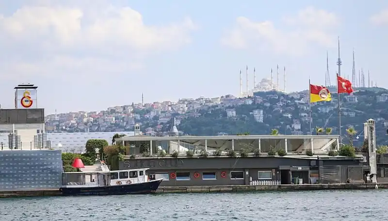 2. Abdülhamid'in Mirasçıları Galatasaray Adası İçin Tarihi Dava Kazandı