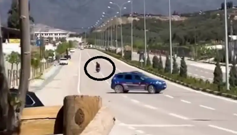 TikTok Videoları Kazanç Sağlarken, Bir Genç İçin Pahalara Mal Oldu
