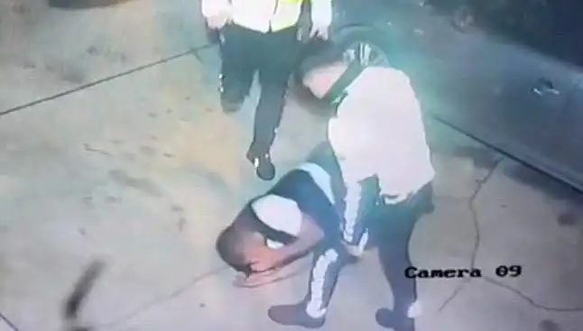 Çevirmeden Kaçan Sürücüye Pansuman Yaptıran Polislere Disiplin Soruşturması Açıldı