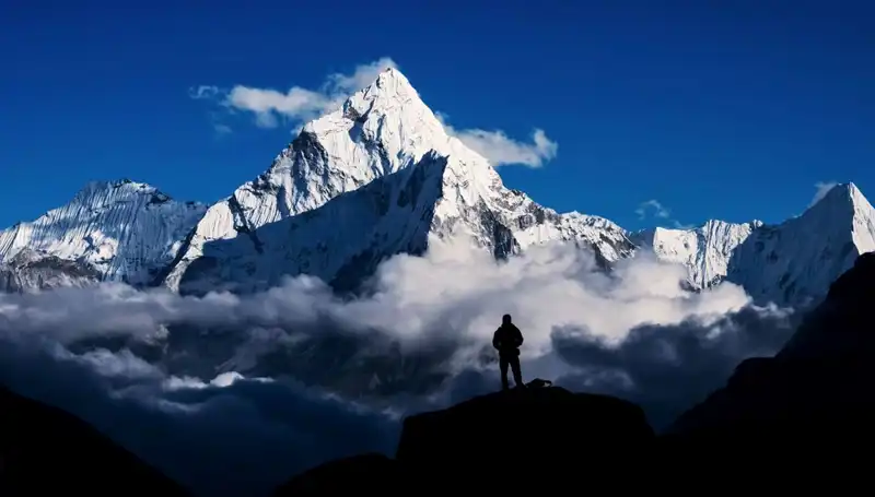 Everest Dağı'nda Tırmanış Deneyimi: Geleceği Şekillendiren Yenilikler!