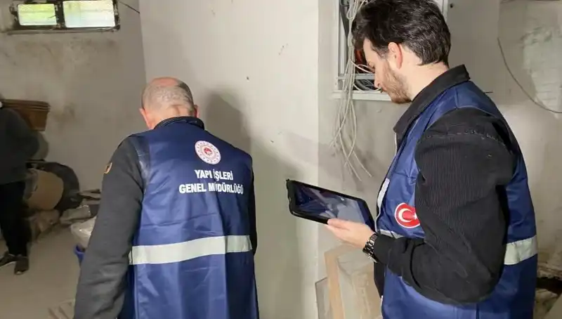 Silivri Depremi Sonrası İstanbul'da Hasar Tespiti İçin Ekipler Seferber Oldu