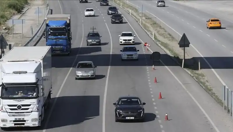 Ankara'da Ağır Tonajlı Araçlara Şehir Çıkış Kısıtlaması Getirildi