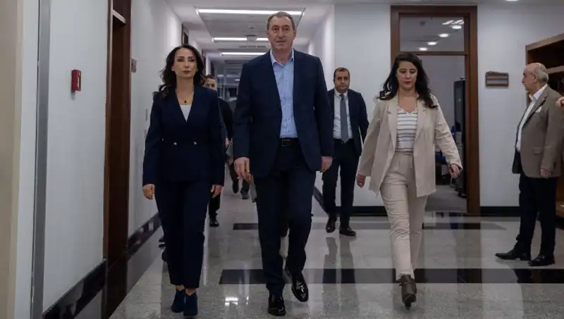 DEM Parti Heyeti, Siyasi Parti Turu Kapsamında Üç Yeni Ziyaret Gerçekleştiriyor