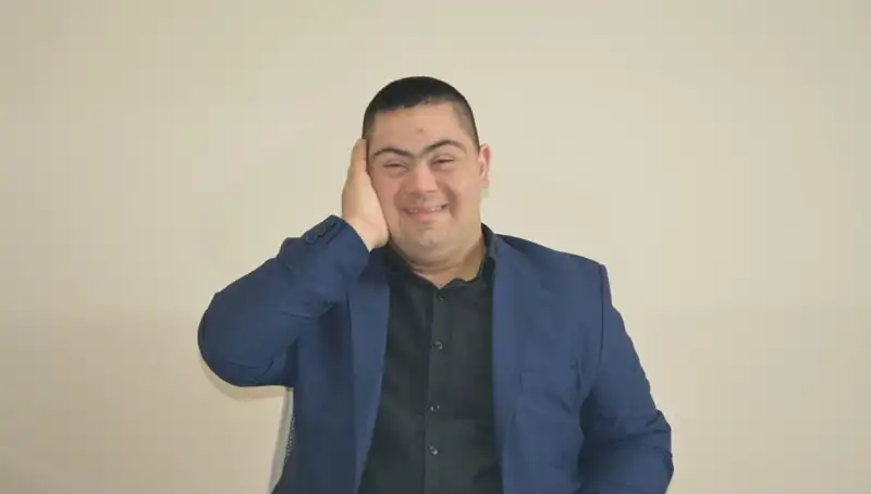 Down Sendromlu Genç Erdinç'in Hayali: Müzikle Dünyayı Sarsmak