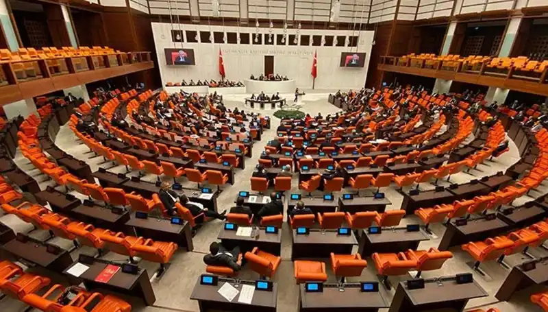 TBMM'de Emekli İkramiyesinde Tarihi Artış: 4 Bin TL Olacak mı?