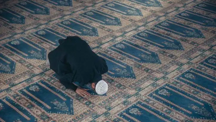 Cuma Namazı Saati Ne Zaman? 12 Eylül’de Diyanet’ten Önemli Bilgiler!