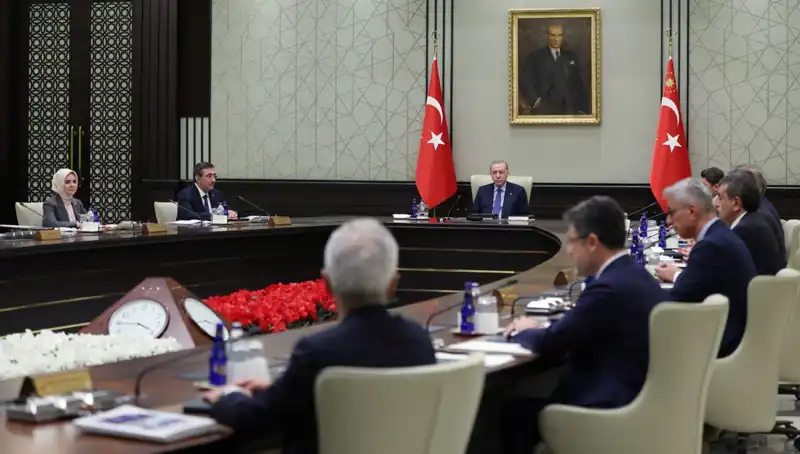1 Mayıs Emek ve Dayanışma Günü: Kabine Üyelerinden Anlamlı Mesajlar