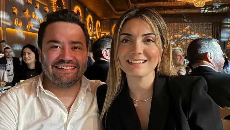 Muhittin Böcek'in Oğlu Gökhan Böcek Gözaltına Alındı: Yurt Dışı Dönüşünde Neler Yaşandı?
