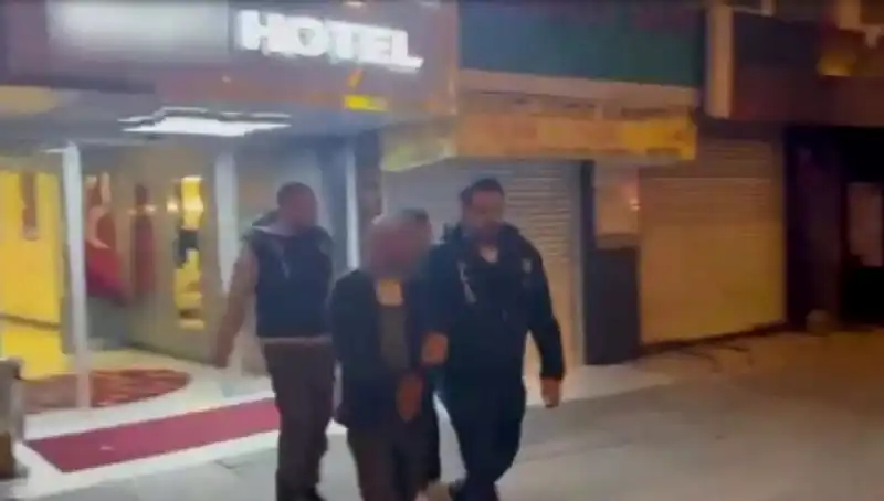 Ankara’da Fuhuş Operasyonu: 4 Otel Mühürlendi, 12 Kişi Gözaltına Alındı