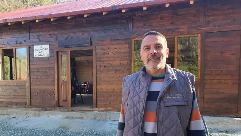Muhtar, Köyün Refahı İçin Hayvanlarını Satarak Sosyal Tesis Yaptırdı