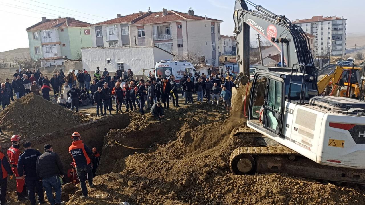 Ankara'da inşaat göçtü: 2 işçi yaşamını yitirdi