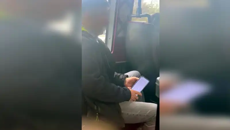 Minibüste Genç Kızı Taciz Eden Şüpheli Hızla Yakalandı: Olay Neden Yaşandı?