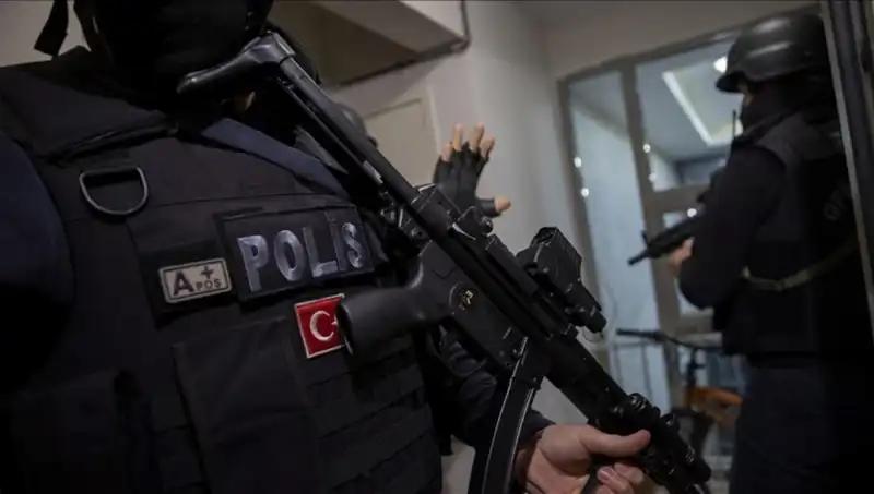 17 İlde DAEŞ Operasyonu: 89 Şüpheli Gözaltında!
