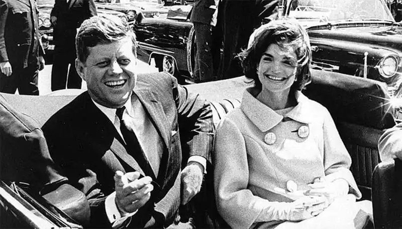 Kennedy Suikastının Perdesi Aralanıyor: Halka Açılan Belgeler Ne İfade Ediyor?