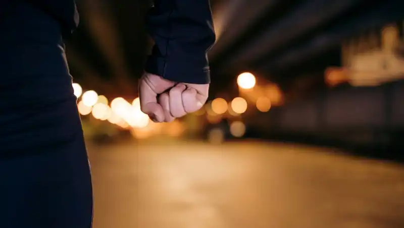 Vicdansızlar: Toplumun Karanlık Yüzü ve Nedenleri