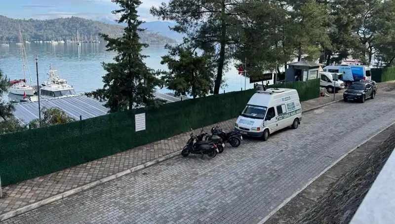 Fethiye'de Düzensiz Göçmen Taşıyan Bot Kazası: 15 Kişi Kurtarıldı