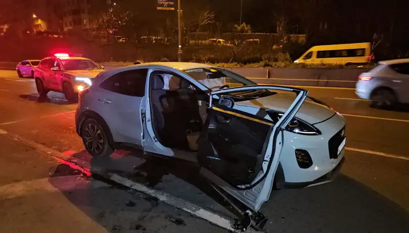 Bayrampaşa'da Zincirleme Kaza: 2 Kişi Hayatını Kaybetti, 4 Yaralı