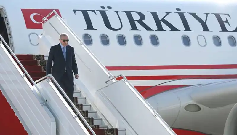 Cumhurbaşkanı Erdoğan İtalya'dan Ziyaret Sonrası Ülkeye Döndü, Gündem Neler Olacak?