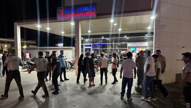 Acil Servis Önünde Yıldırım Hızıyla Patlak Veren Kavga: Olayın Perde Arkası