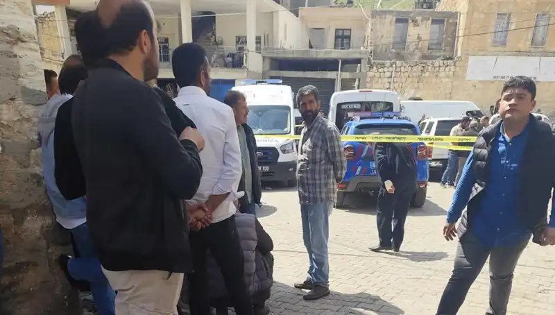 Cami Tuvaletinde Gizemli Ölüm: Boğazı Kesilmiş Adam Bulundu