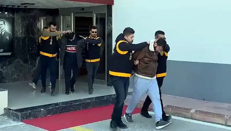 Silahlı Saldırı: 2 Milyon Lira İsteyen İki Şüpheli Tutuklandı