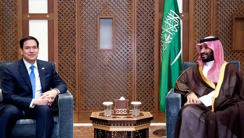 ABD, Riyad'a 100 Milyar Dolarlık Silah Paketi Göndermeye Hazırlanıyor