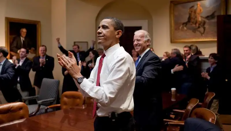 Obama, Harvard Üniversitesi'ne Destek Mesajı ile Öğrencileri Heyecanlandırdı