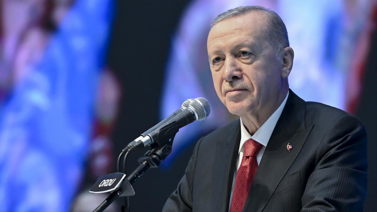 Cumhurbaşkanı Erdoğan: AK Parti ve Cumhur İttifakı Ağır Mesuliyetle Karşı Karşıya