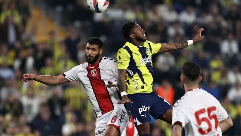 Fenerbahçe'nin Kötü Performansı: Uyum Bozulu, Sistem İflas mı Etti?