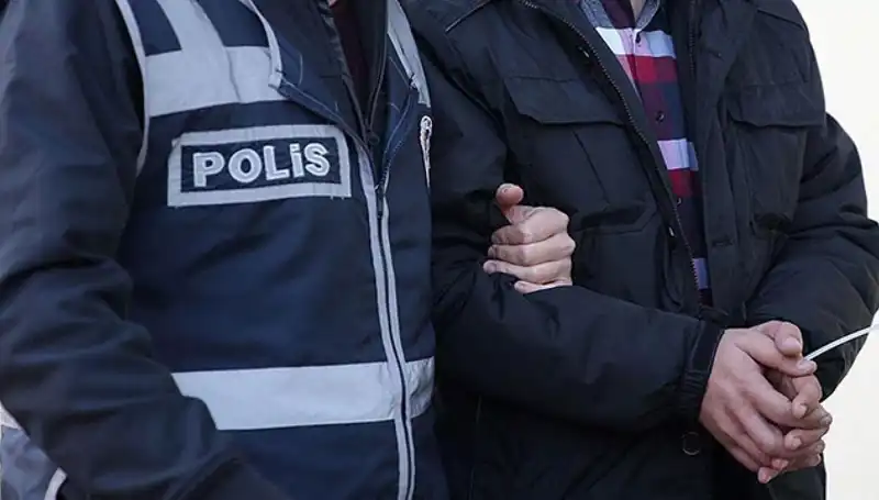 Uyuşturucu Ticareti Çetelerine Darbe: 25 Kişi Tutuklandı