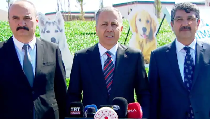 Sokak Köpekleri Tartışması Derinleşiyor: İçişleri Bakanlığı 81 İle Müfettiş Gönderdi