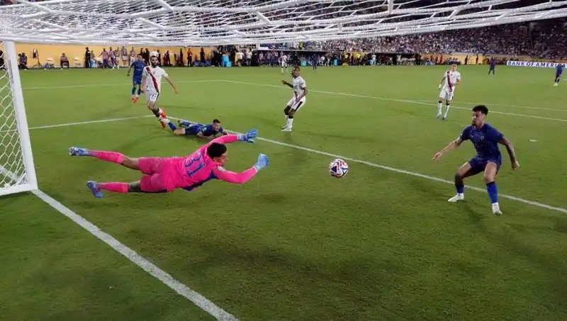 Galatasaray, Manuel Ederson İçin Manchester City ile Görüşmelere Başladı