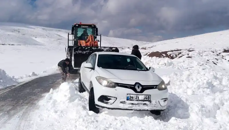 Muş’ta Kar Fırtınası: Masraflara Rağmen 60 Kişi Hayat Kurtarıldı