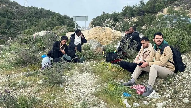 Düzensiz Göçmenlere Yönelik Operasyonlar Hız Kesmeden Devam Ediyor